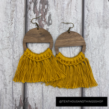 Load image into Gallery viewer, Fringe/Macramé Laser Cut Earrings